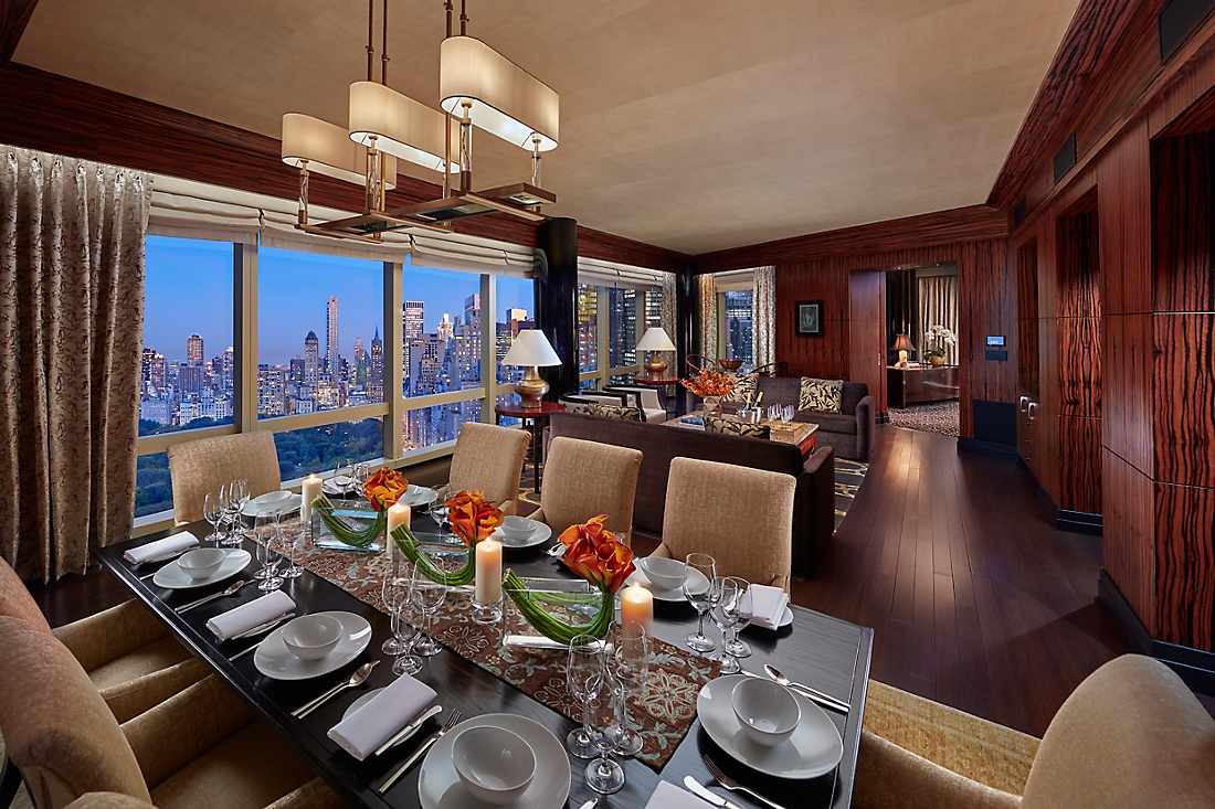 Presidential Suite dining